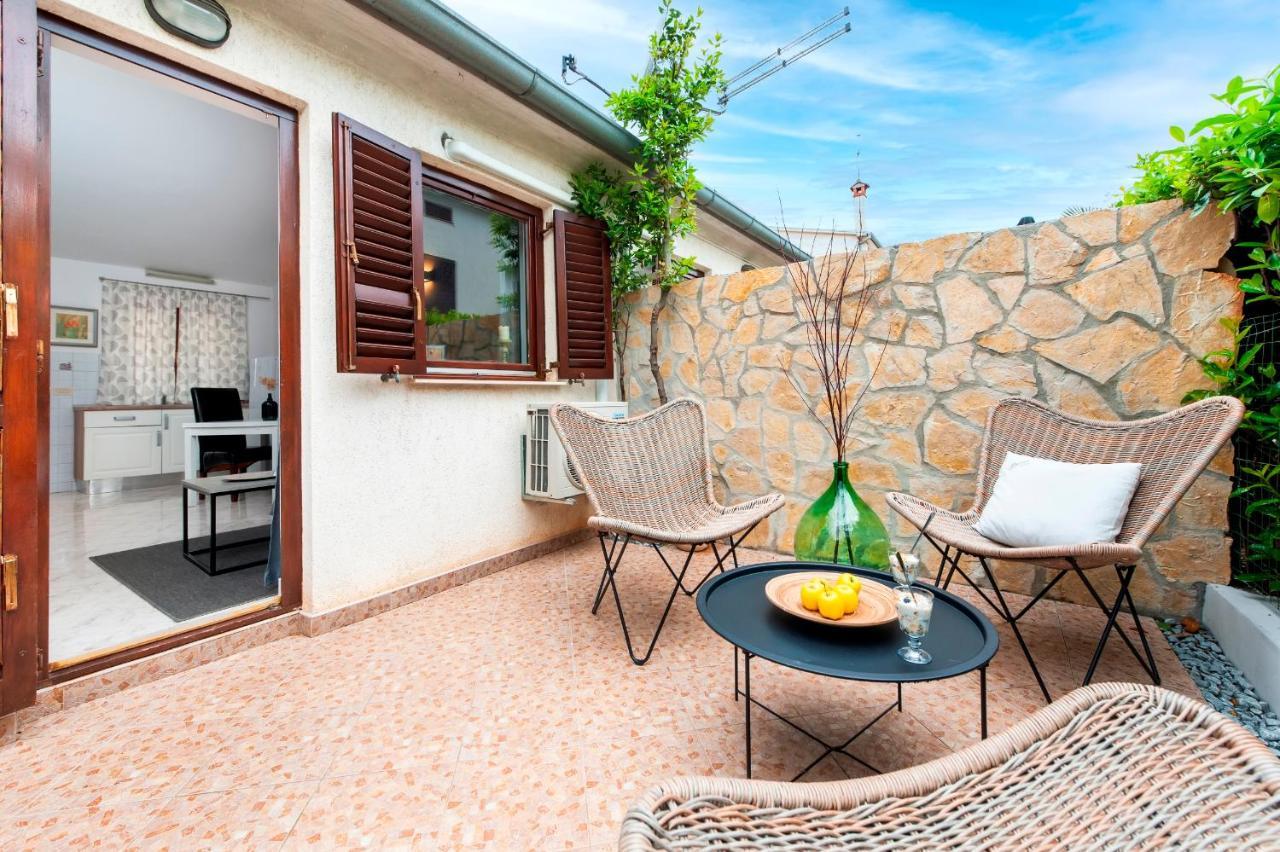 Villa B&B Marina & Parking Free Rovinj Ngoại thất bức ảnh
