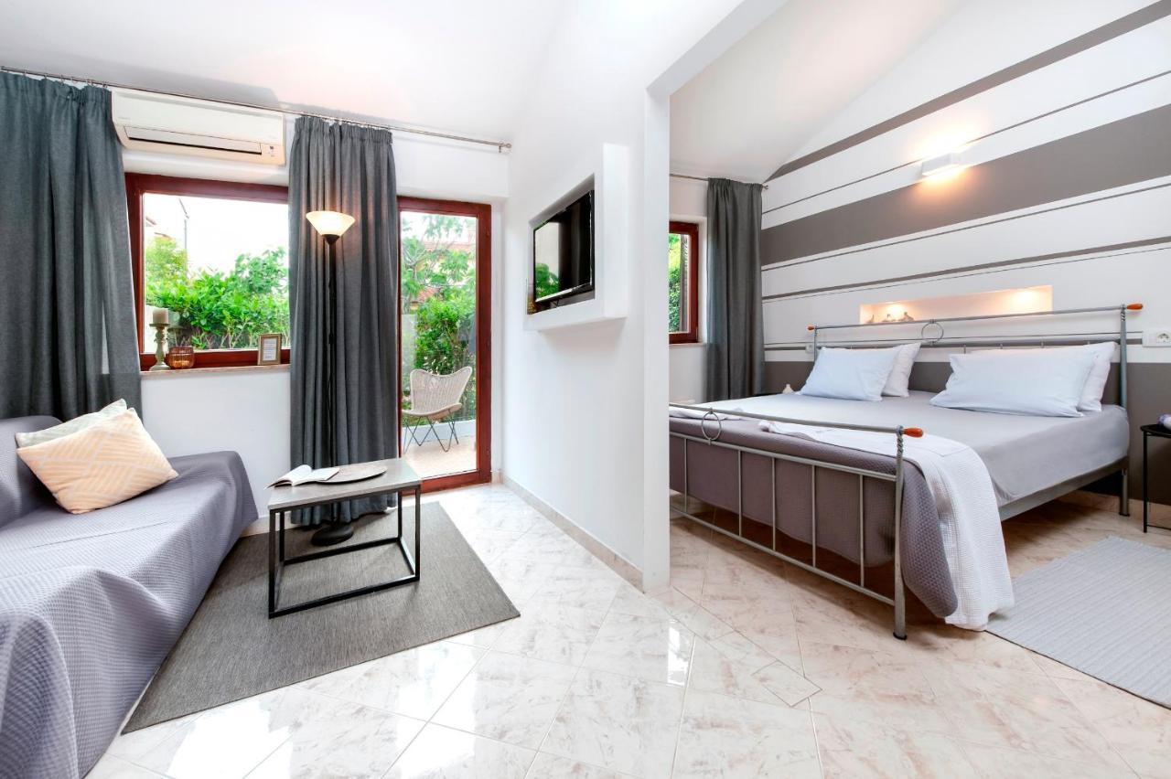 Villa B&B Marina & Parking Free Rovinj Ngoại thất bức ảnh